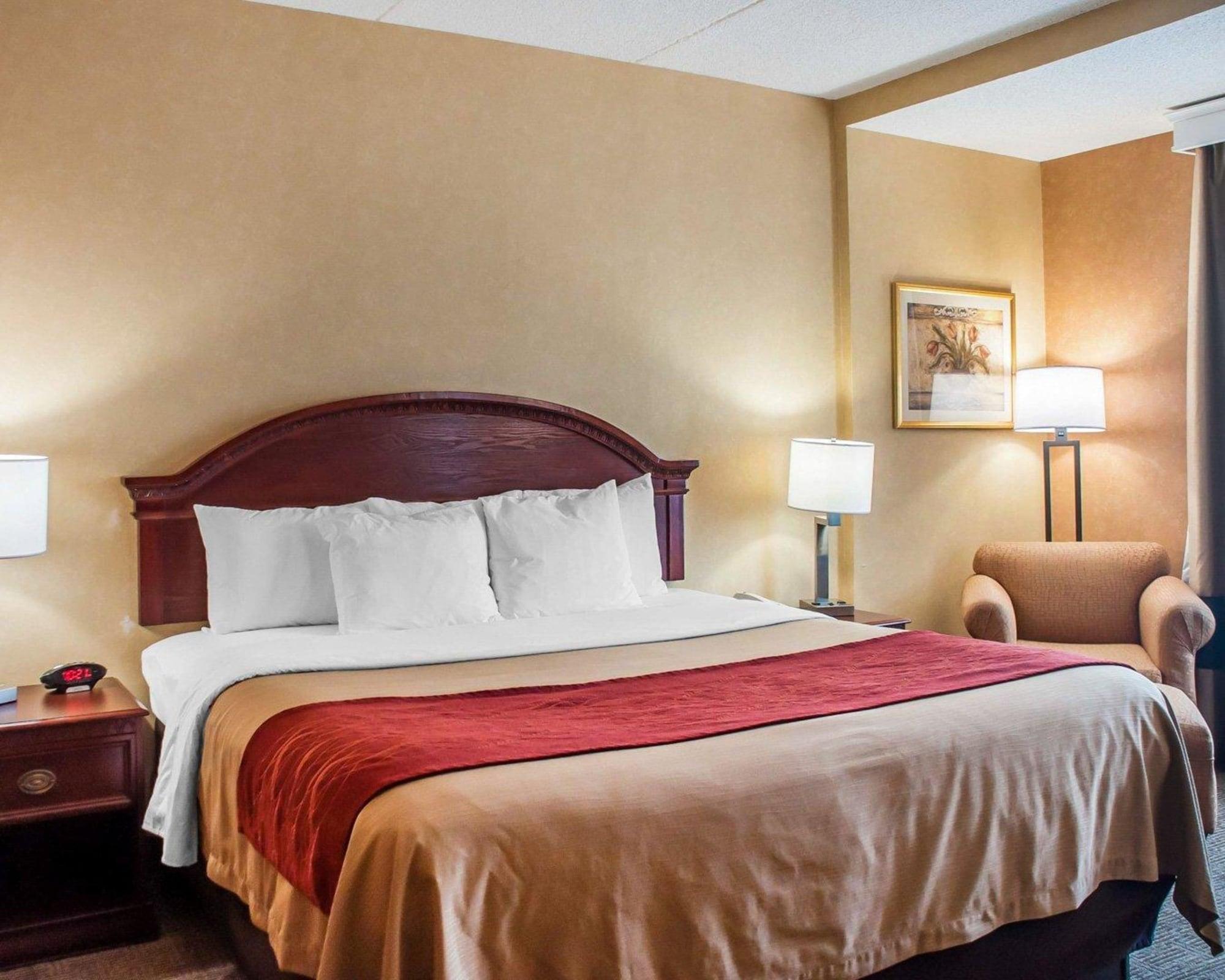 Quality Inn Near Walden Galleria Mall Cheektowaga Exteriér fotografie