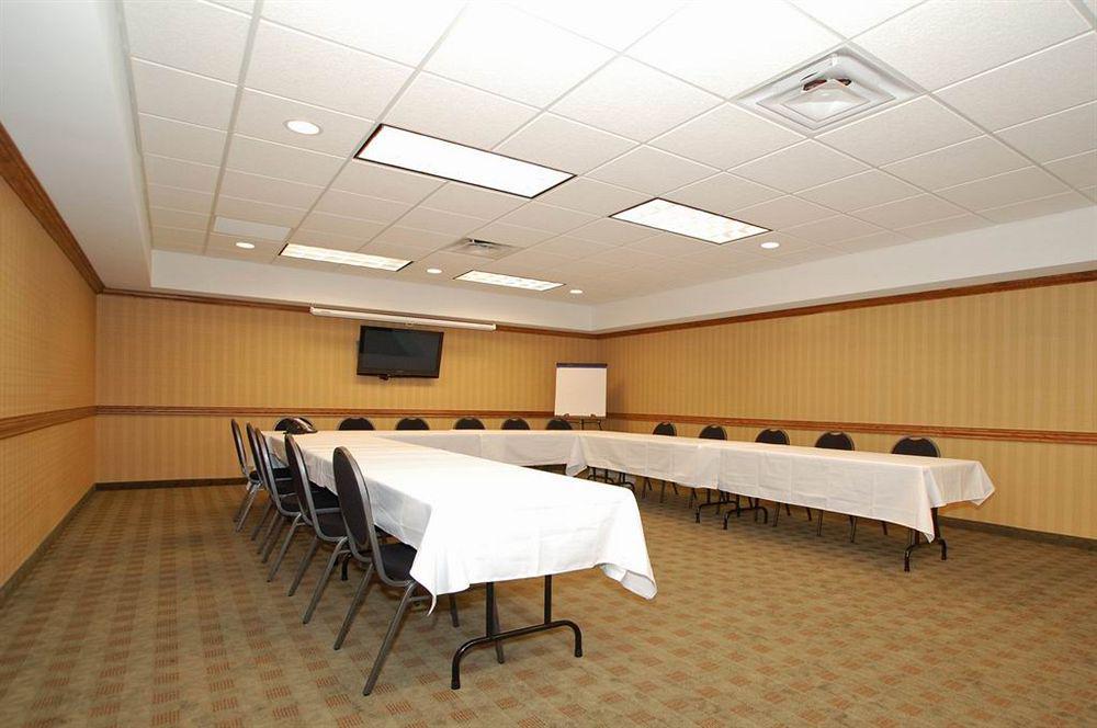 Quality Inn Near Walden Galleria Mall Cheektowaga Exteriér fotografie